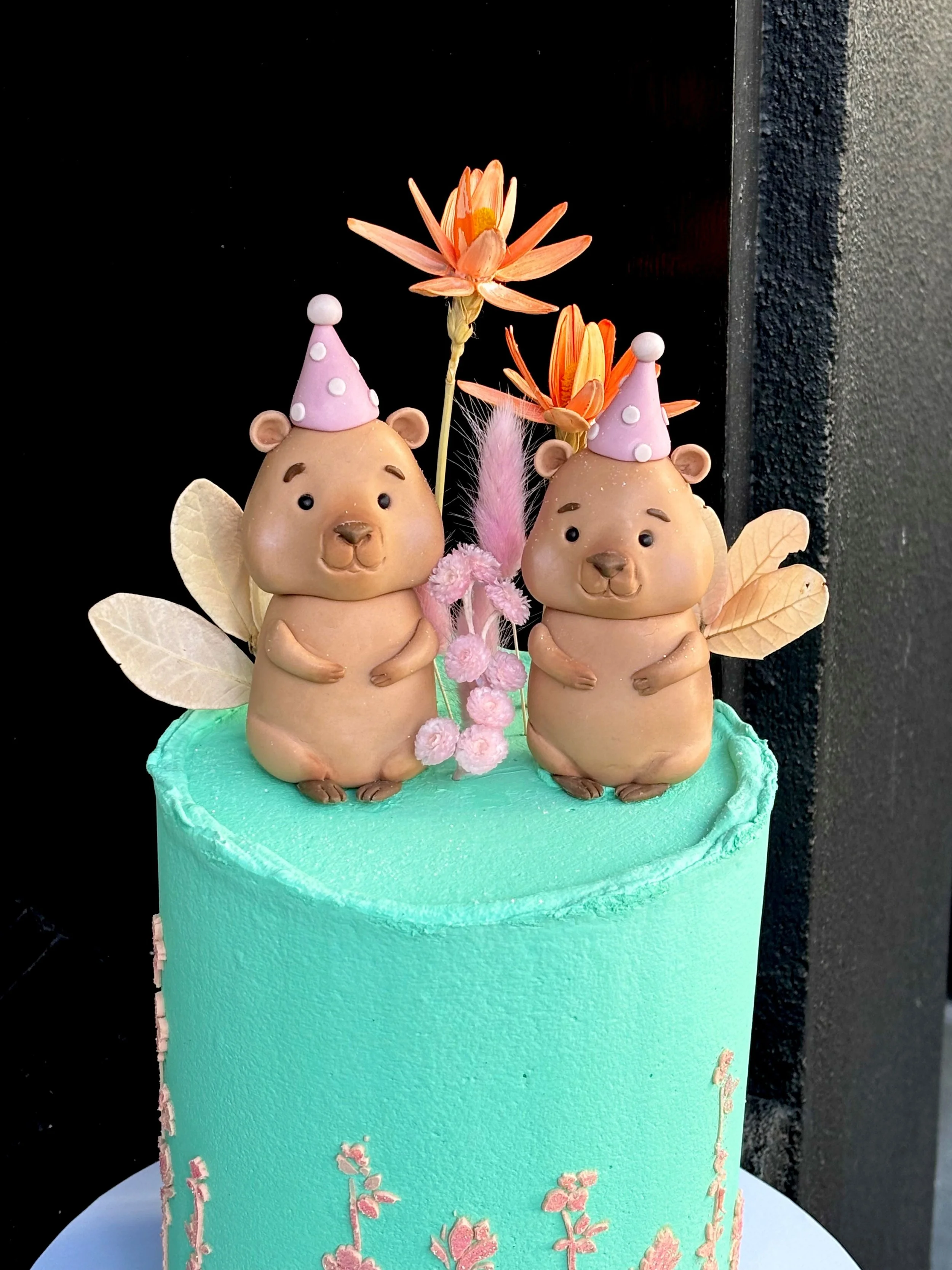 vanillapodspecialtycakes-vanillapod-buttercreamcake-vanillabuttercake-chocolatemudcake-birthdaycake-brisbanecakes-kidscakes-brisbanebakery-noveltycakes-glutenfreecakes-glutenfreekidscakes (2).jpg