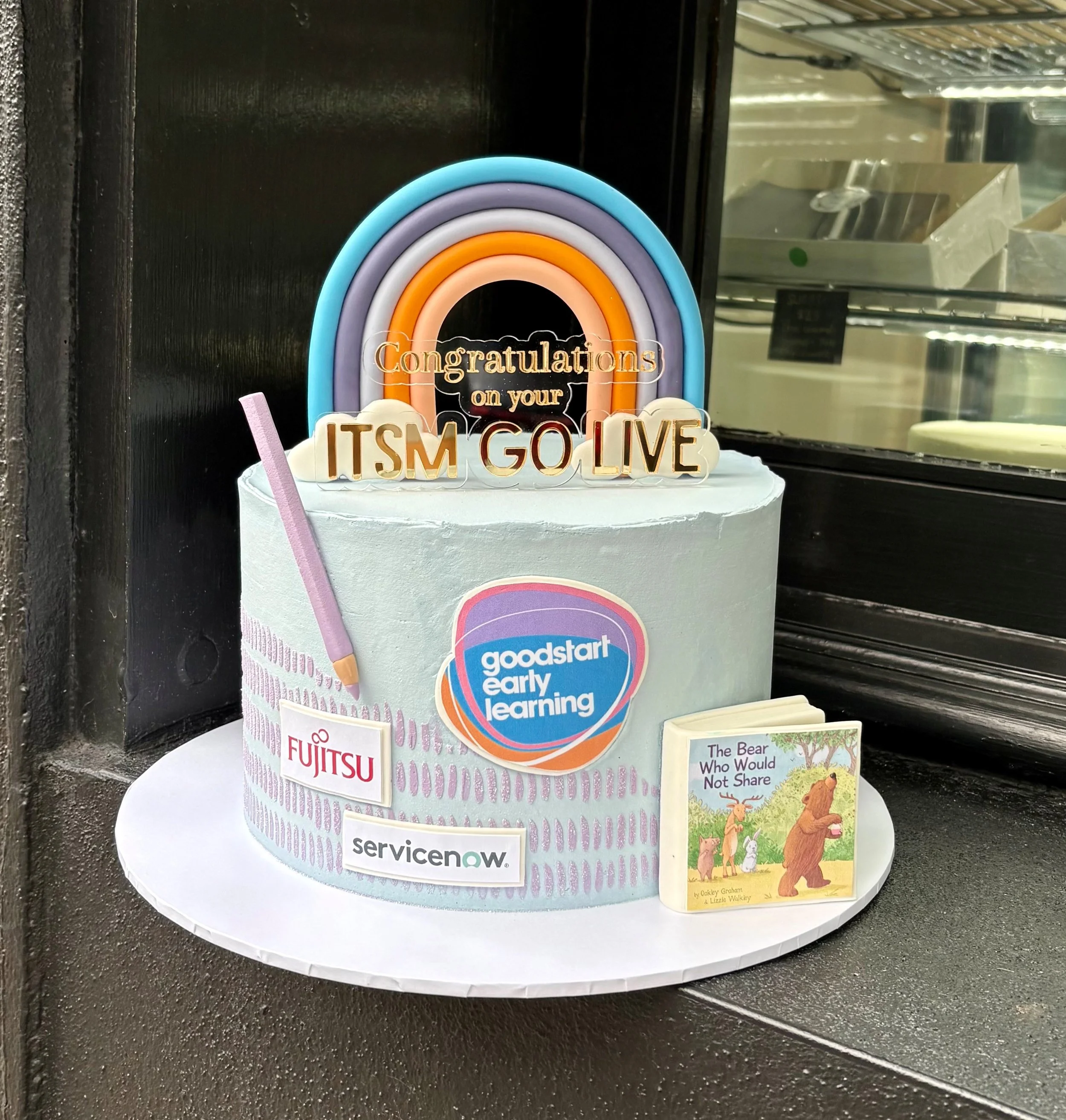 vanillapod-buttercreamcake-vanillapodspecialtycakes-brisbanecakes-Brisbanecorporatecakes-servicenowgolivecakebrisbane-Goodstartearlylearning-goodstartearlylearningbrisbane.jpg