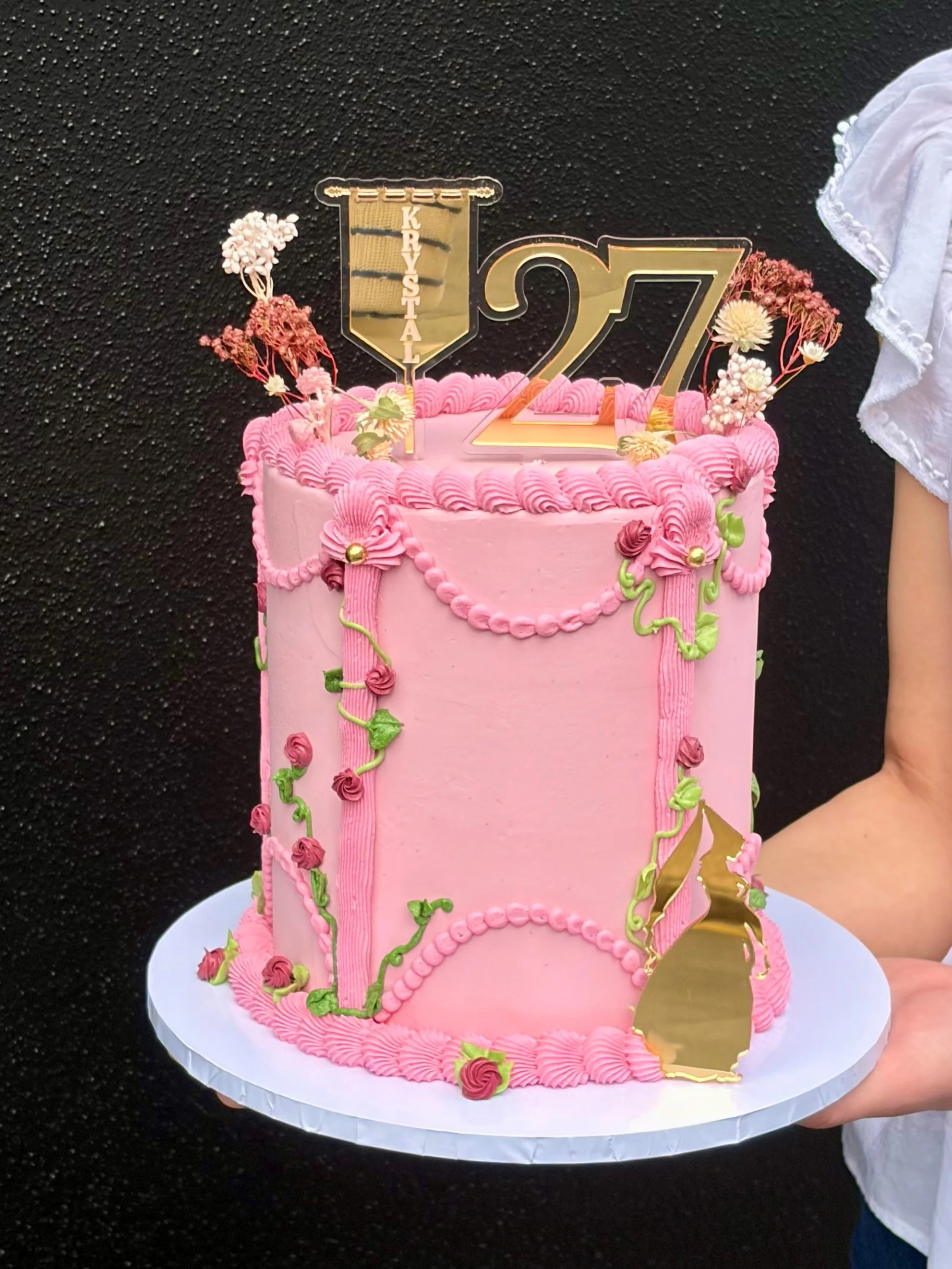 vanillapod-buttercreamcake-vanillapodspecialtycakes-noveltycakes-weddingcake-brisbanewedding-brisbanekids-glutenfreecake (13).jpg