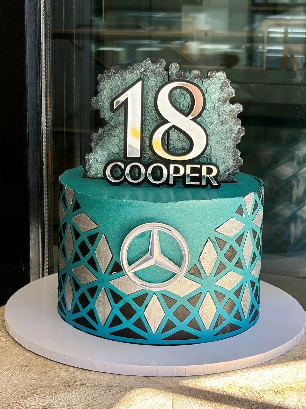vanillapod-buttercreamcake-vanillapodspecialtycakes-noveltycakes-weddingcake-brisbanewedding-brisbanekids-glutenfreecake (4).jpg