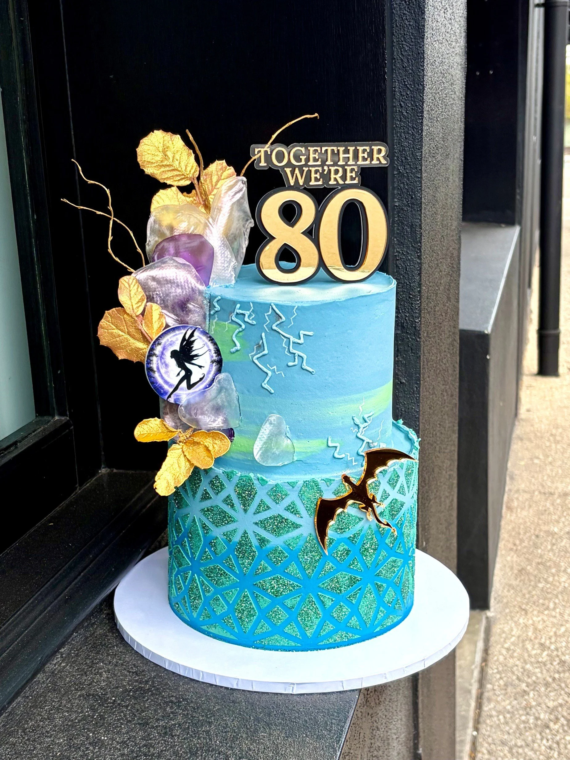 vanillapod-buttercreamcake-vanillapodspecialtycakes-brisbanecakes-brisbanedesigner-bespokecakes-kidscakes-weddingcakes-buttercreamcake-gemastencil.jpg