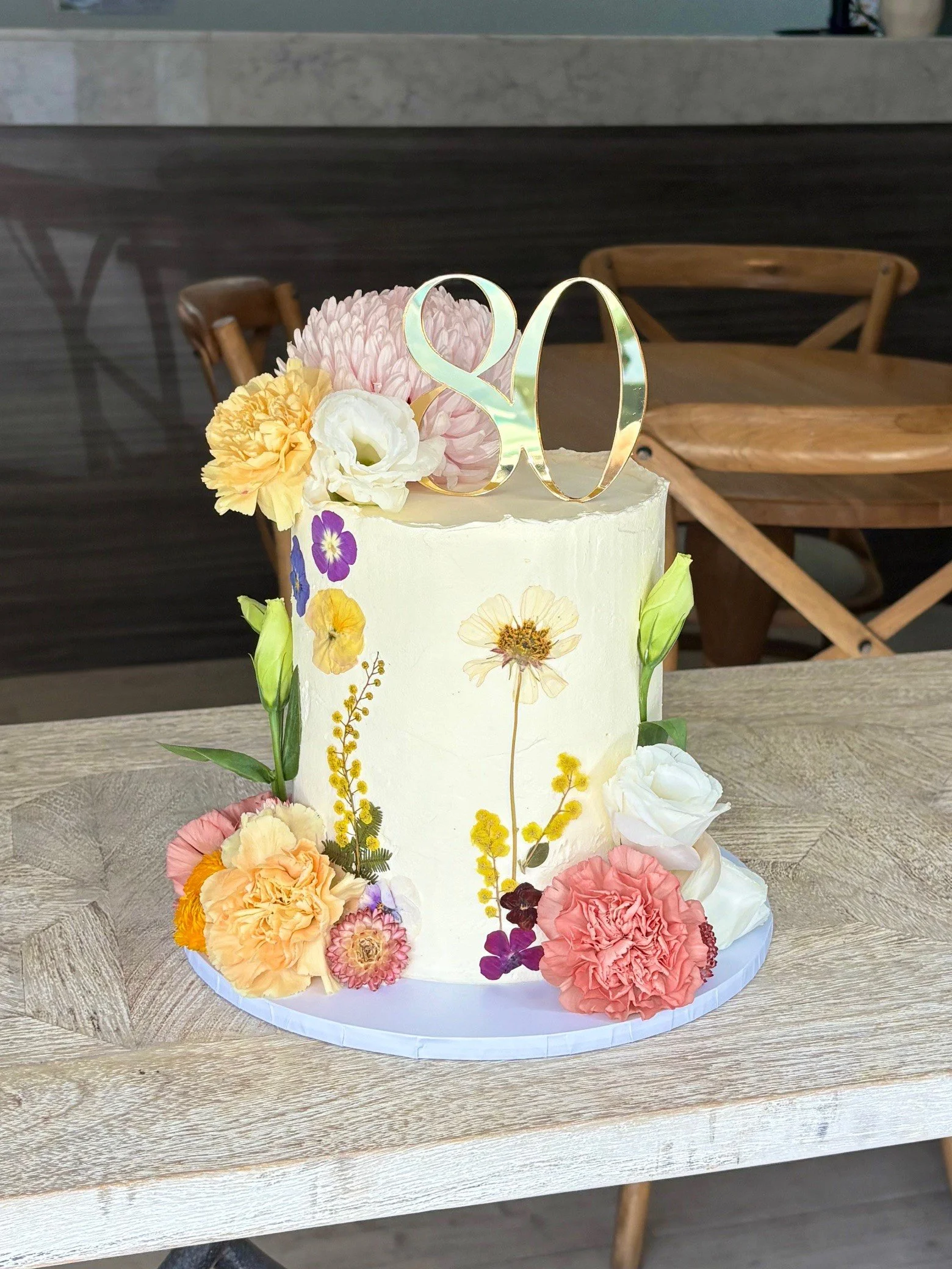 vanillapodspecialtycakes-bespokecakes-birthdaycakes-brisbanecakes-buttercreamcakes-shimmerstencilcake-floralcake-greenombre-glutenfreecake-bestcakesintown.jpg