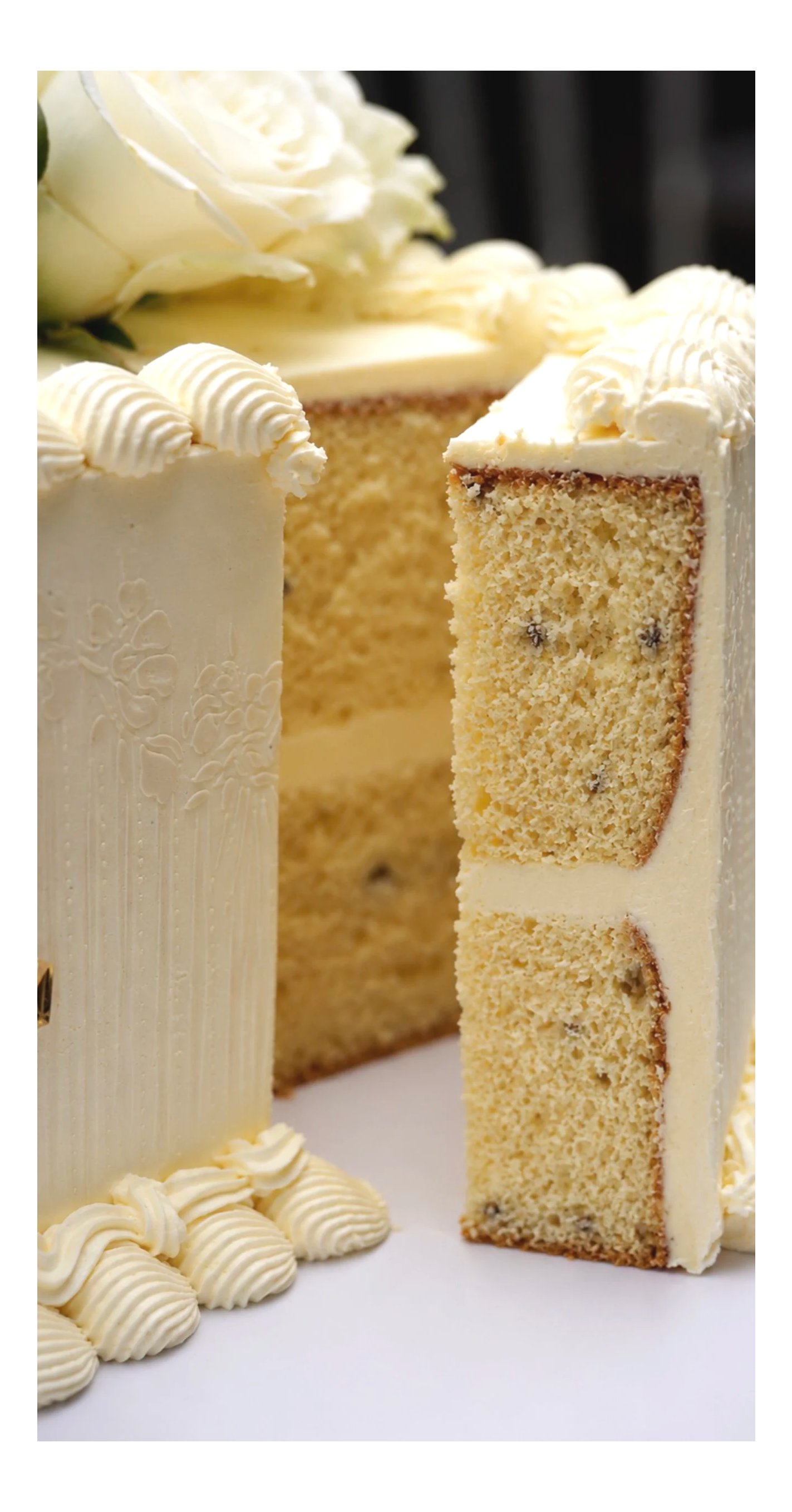 vanillapod-vanillapodcakes-longrectanglecakes-buttercreamcake-birthdaycake-weddingcake-redvelvet-vanillabuttercake-lavendercake-vintgepiping-brisbanecakes-birthdaycake+%281%29.png