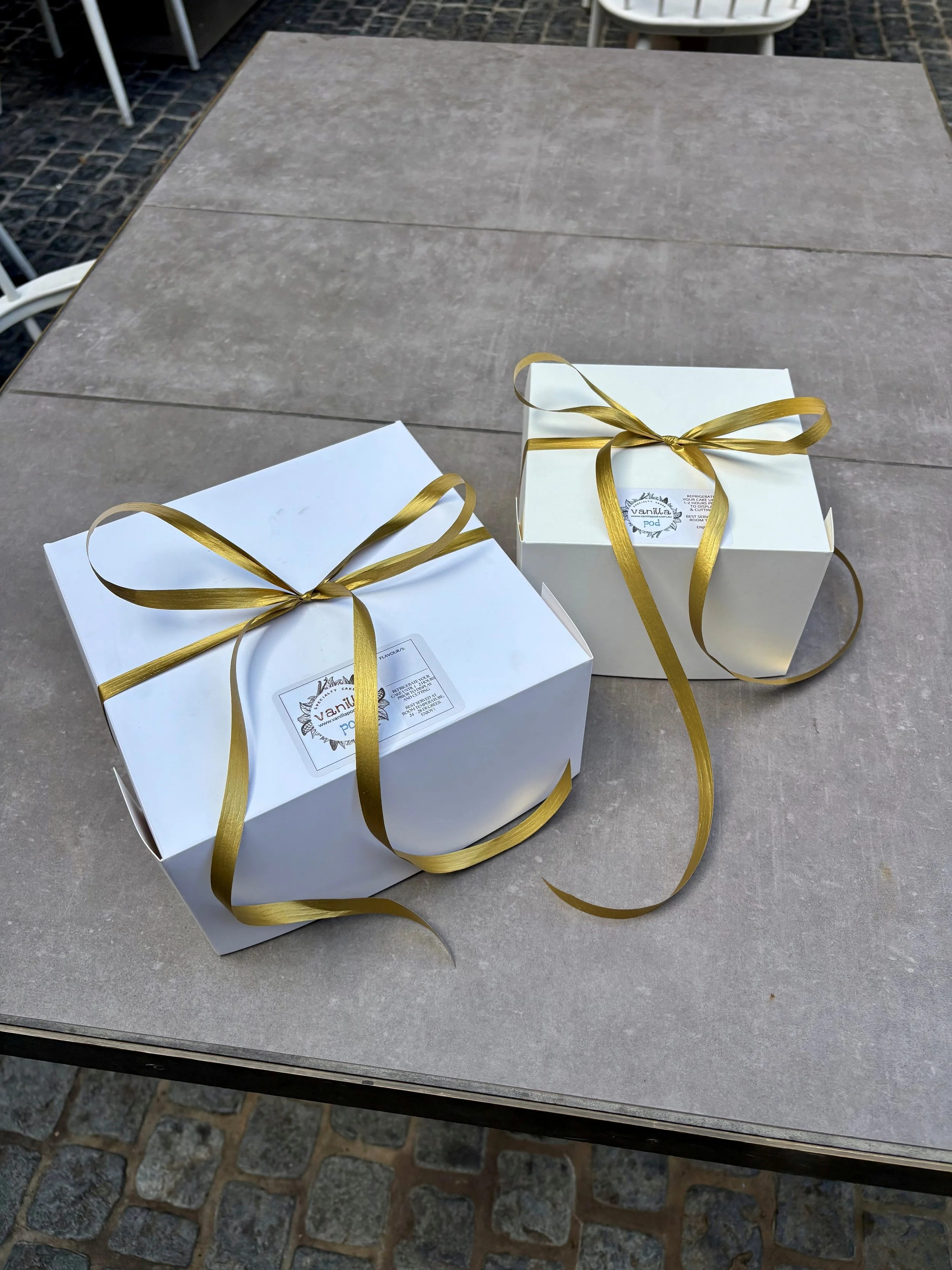 Vanillapod-vanillapodspecialtycakes-brisbanecakes-glutenfreecake-Mother'sDayLuckyDipCupcakes-Mother'sDayGiftBrisbane-Mother'sDayBrisbane.jpg