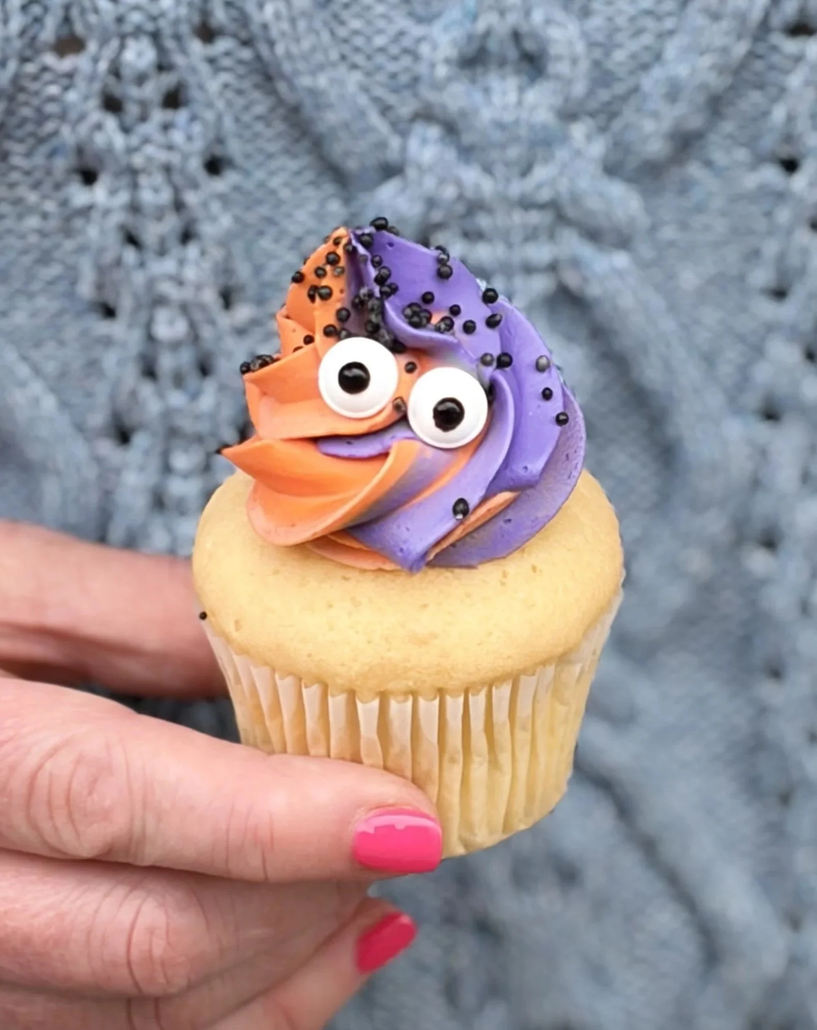 vanillapod-vanillapodcupcakes-halloweencupcakesbrisbane-halloweentreatsbrisbane-brisbanecupcakes.jpg