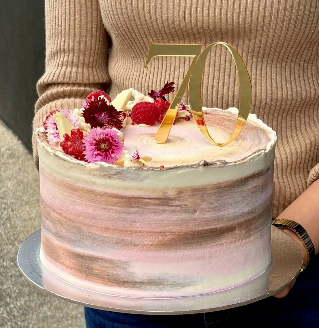vanillapod-buttercreamcake-vanillapodspecialtycakes-brisbanecake-RedVelvet%26WhiteChocolatewithRaspberryMousseCake-70thcakebrisbane-floralcakebrisbane.jpg
