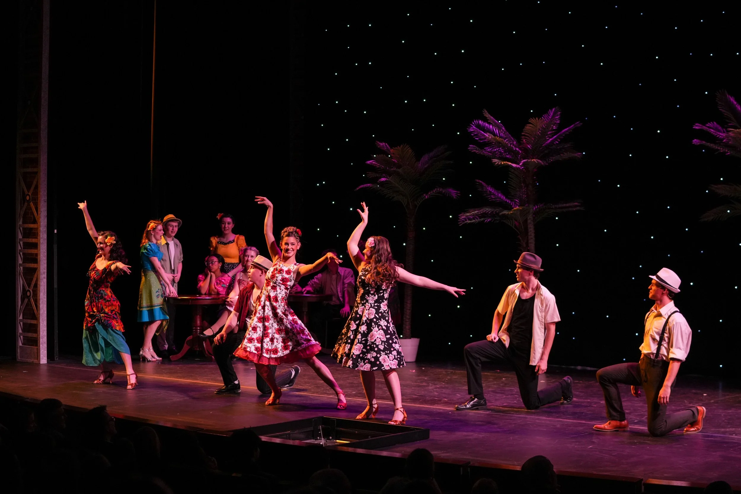 Guys-Dolls-06706.jpg