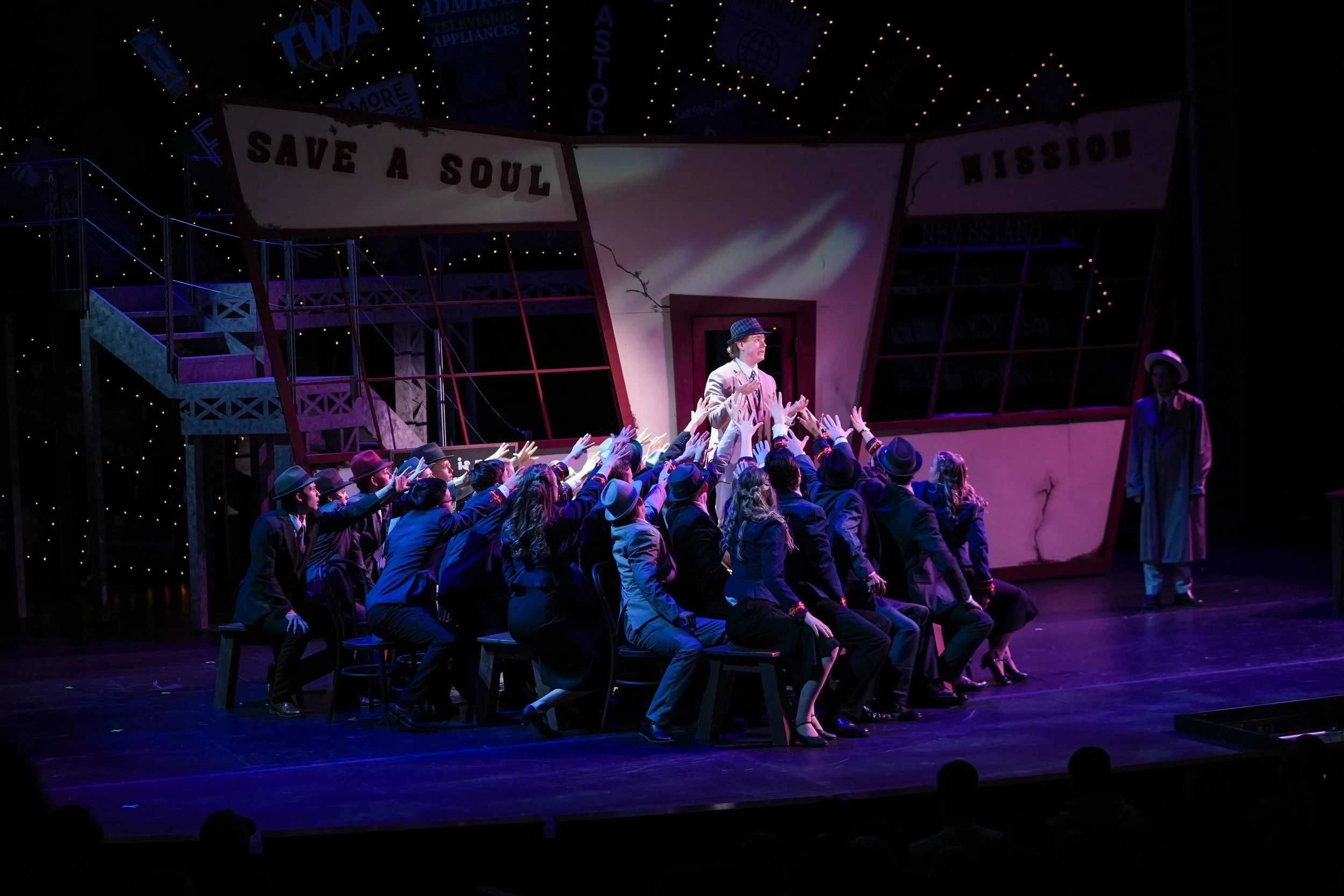 Guys-Dolls-07063.jpg