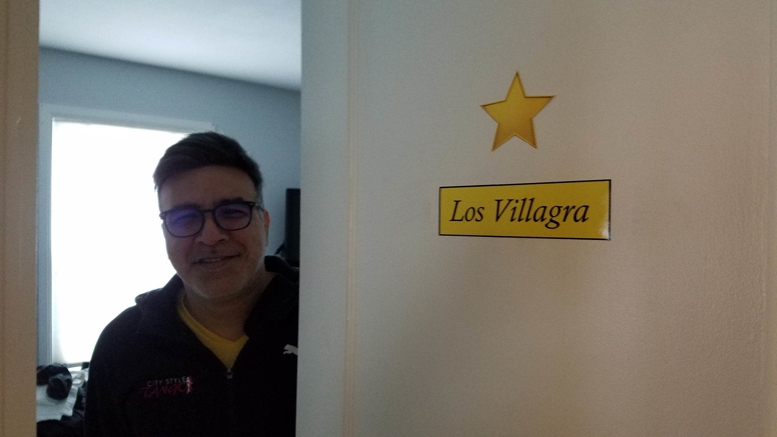 Claudio “El Titan” Villagra preparing for the day.