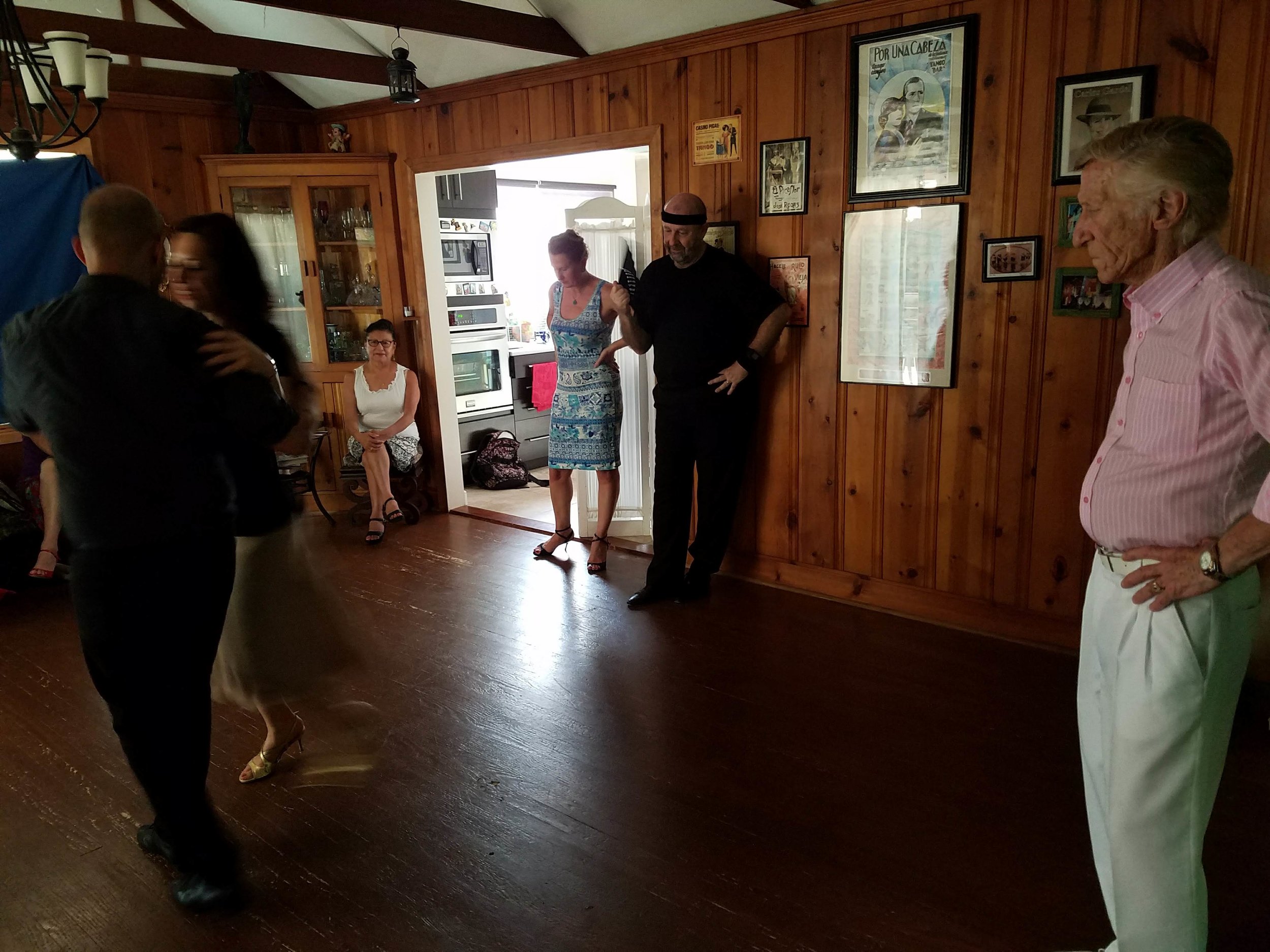 Legendary El Flaco Dany leading a workshop. Tango history itself.