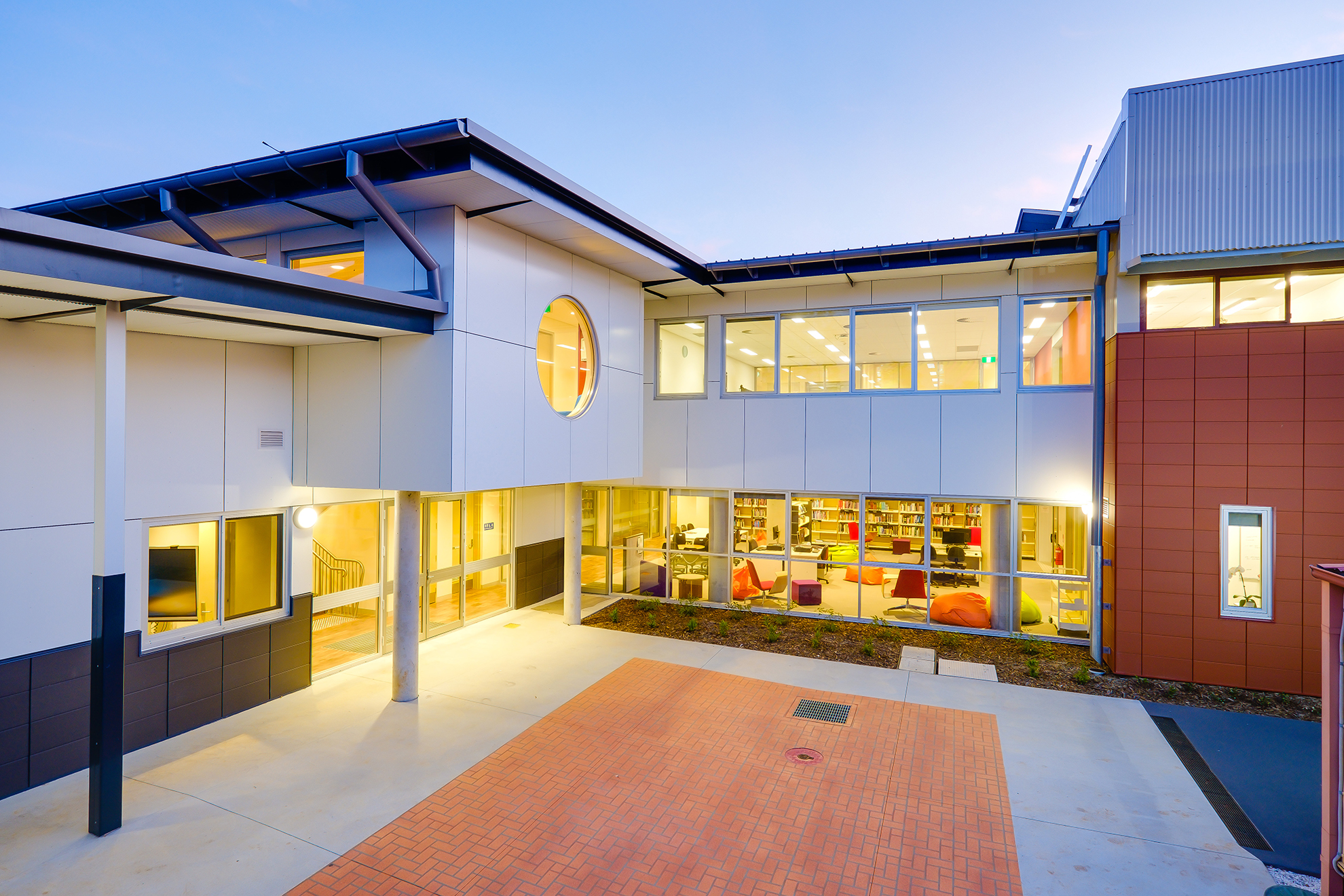 Young Tafe--26 Low res 3.jpg