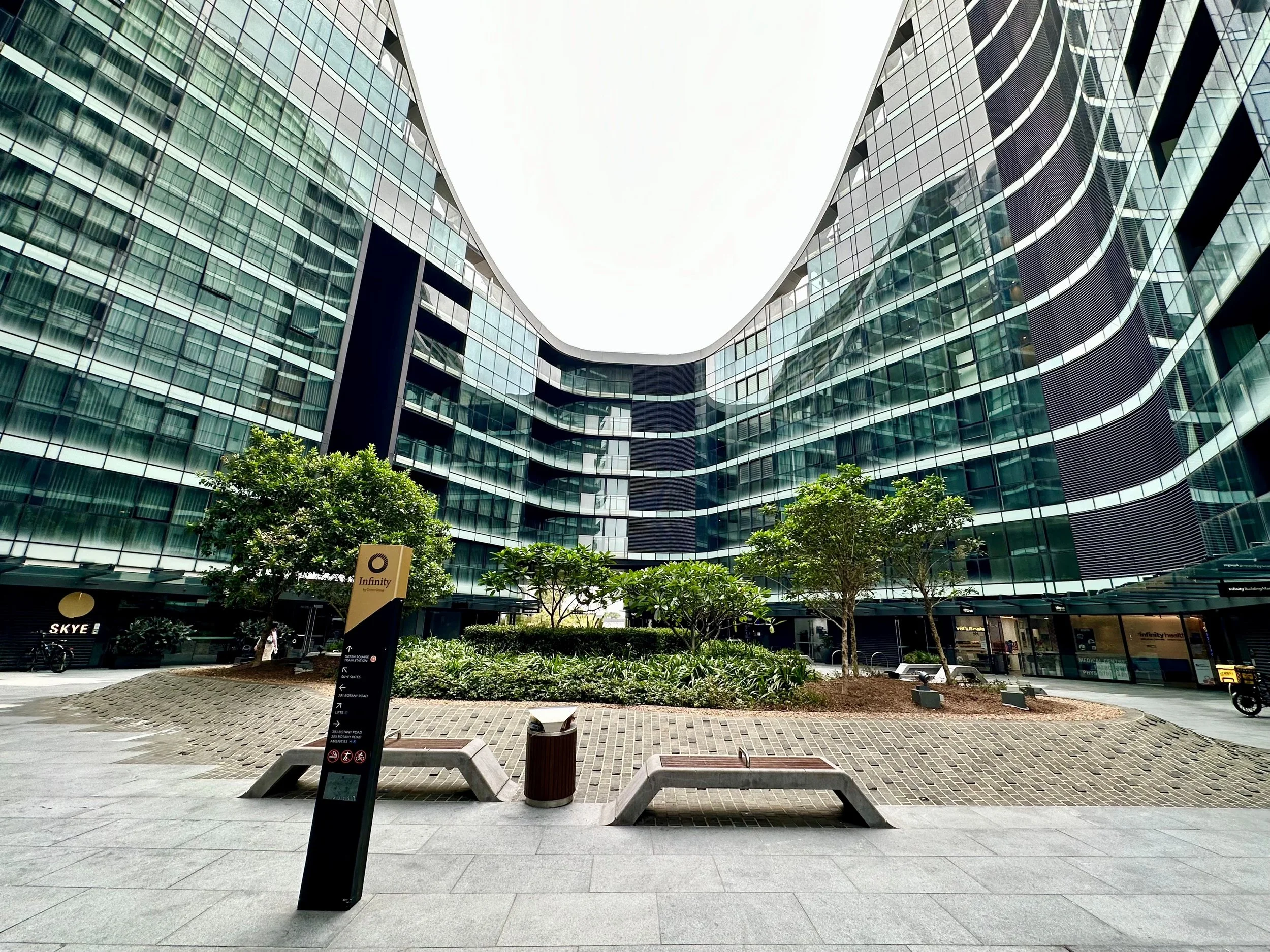 Revisiting Infinity at Green Square