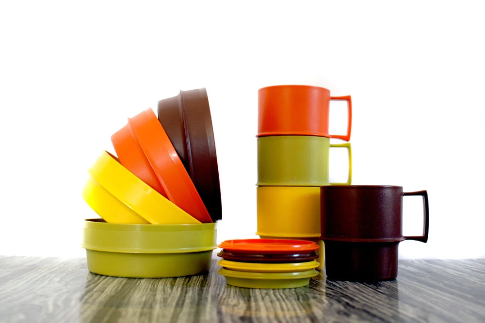 tupperware1.jpg