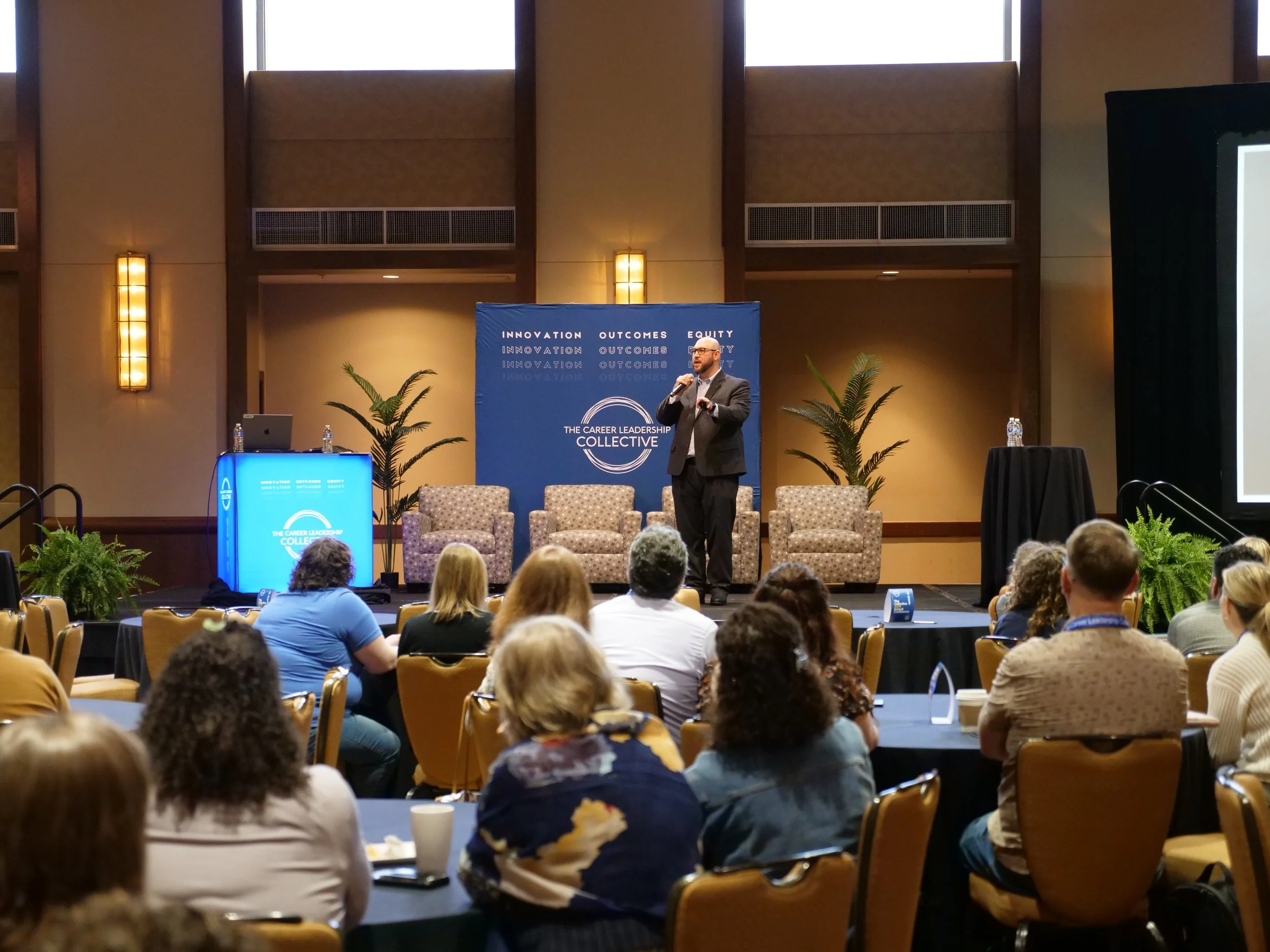 2024-04-24 23.22.10.jpg