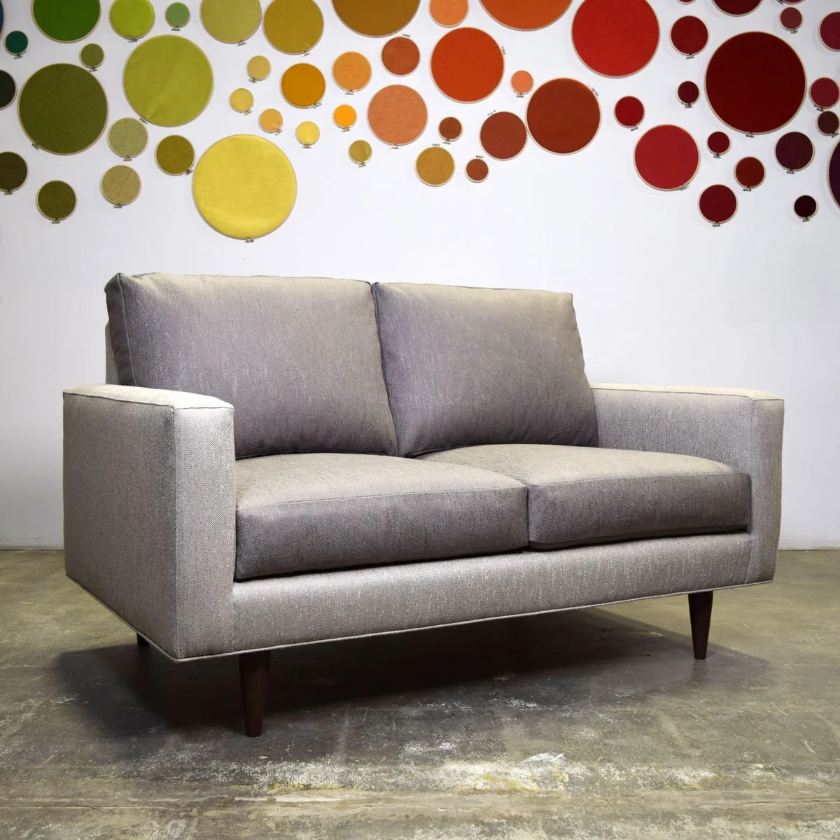 Sodo Loveseat Sequoia Silver Metal Constrast Cushions.jpg