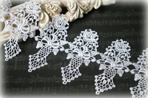 Lace2Lo1.jpg