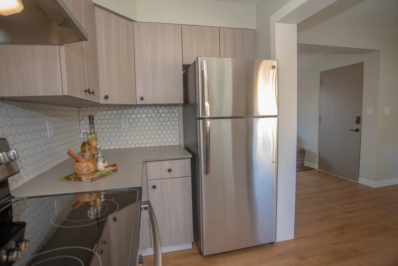 13 PRK kitchen2.jpg