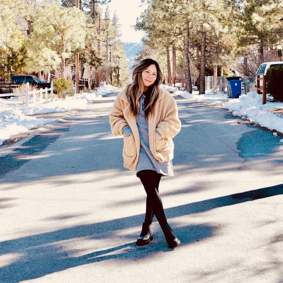 give me tree-line, give me big sky
get me snow-bound, give me rainclouds
give me a bedtime&hellip;just sometimes

📷: @maddijanemusic