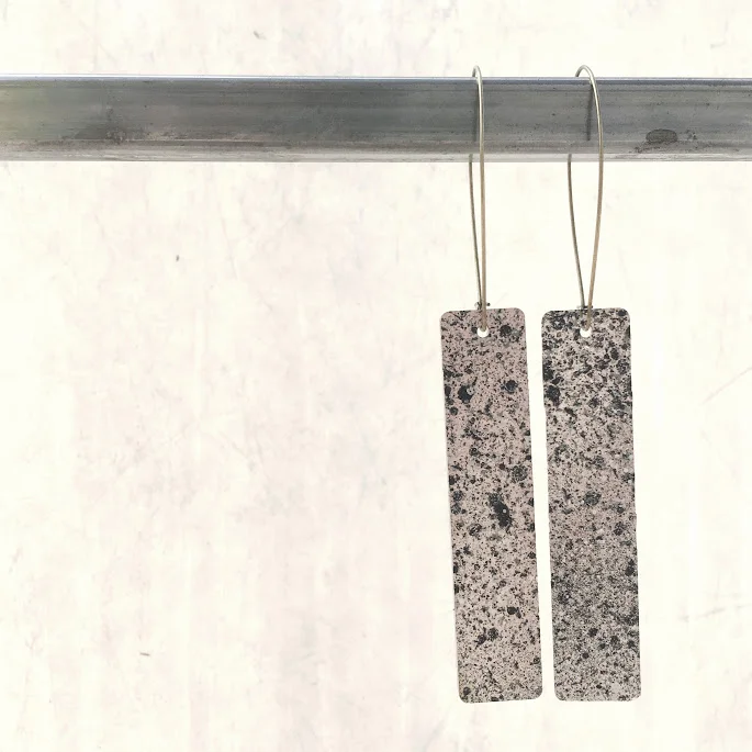 granite_front.jpg