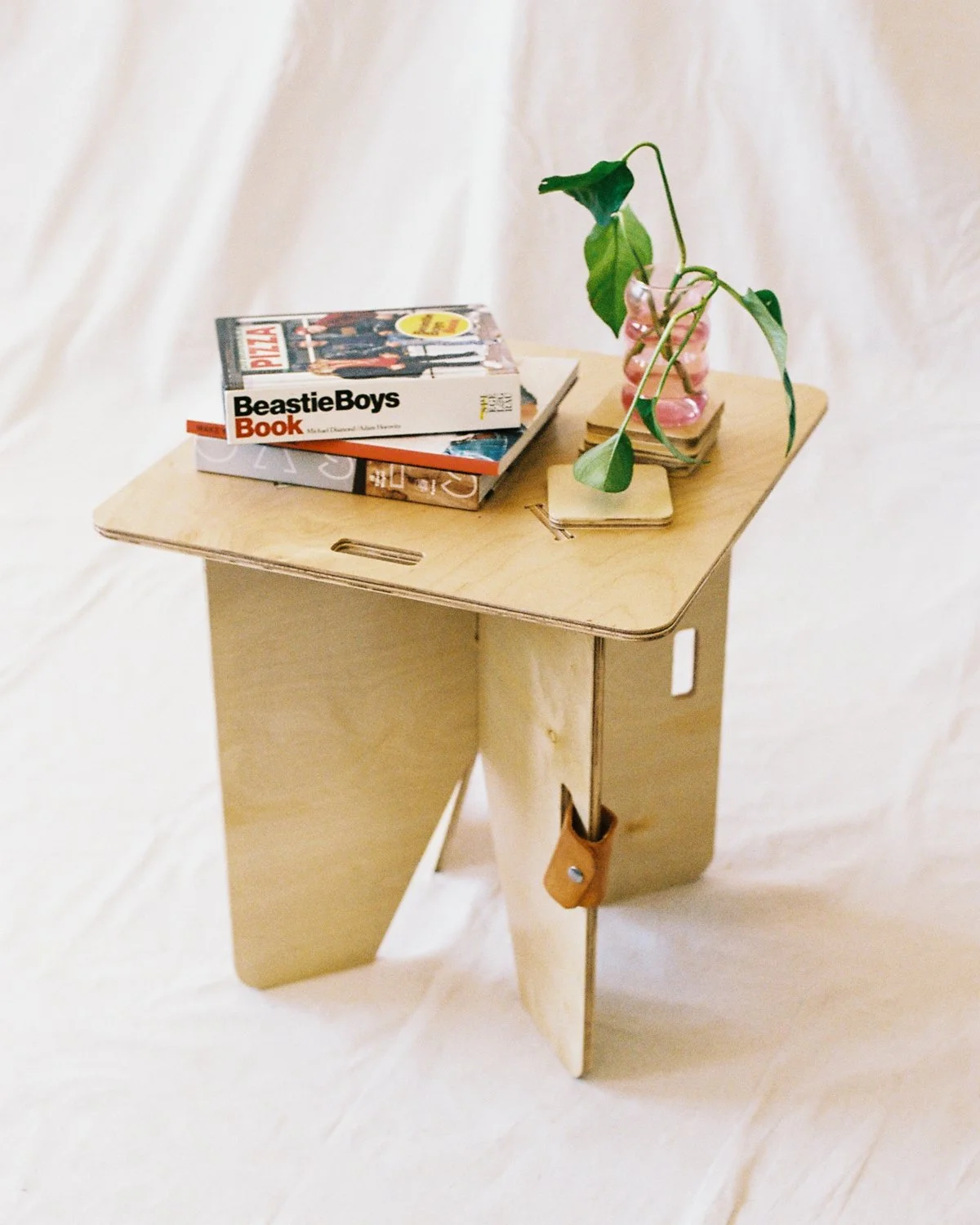 Cubica Table — Micro Modula