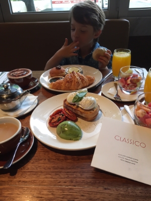 Needless to say, breakfast filled us up for a hard day of shopping and walking around town.