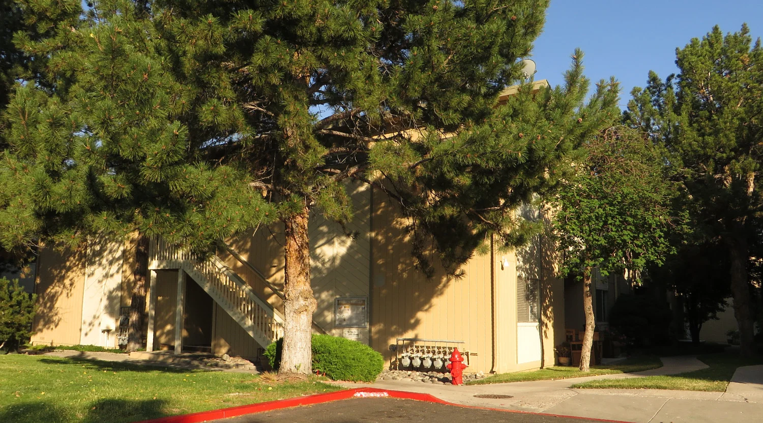 Shoreline Villas_opt.jpg