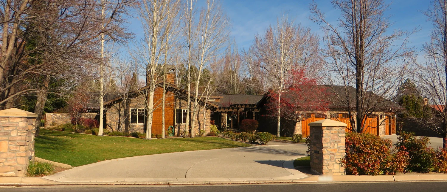 Broadmoor Estates_opt.jpg