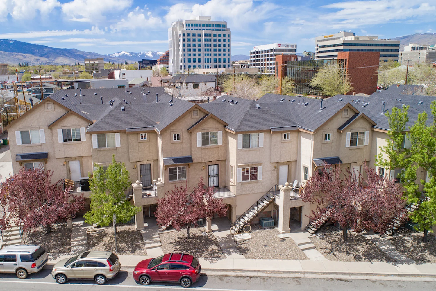 Holcomb Condominiums_opt.jpg
