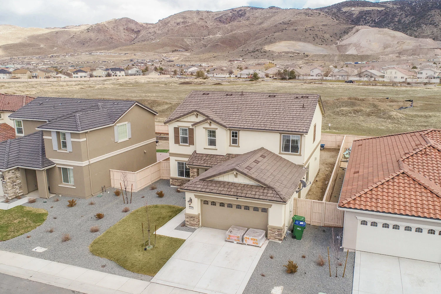 10660FoxberryDr(high)-5_opt.jpg