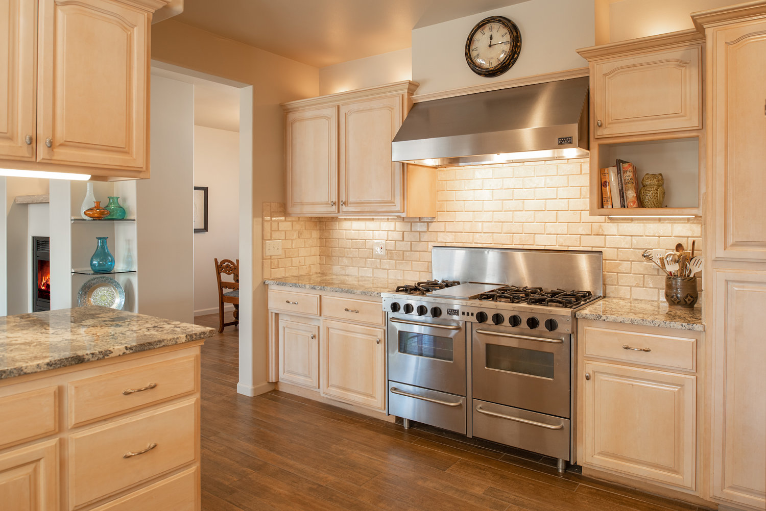 937WintergreenDr(high)-10_opt.jpg