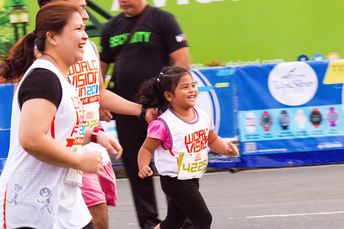 Family Runners.jpg
