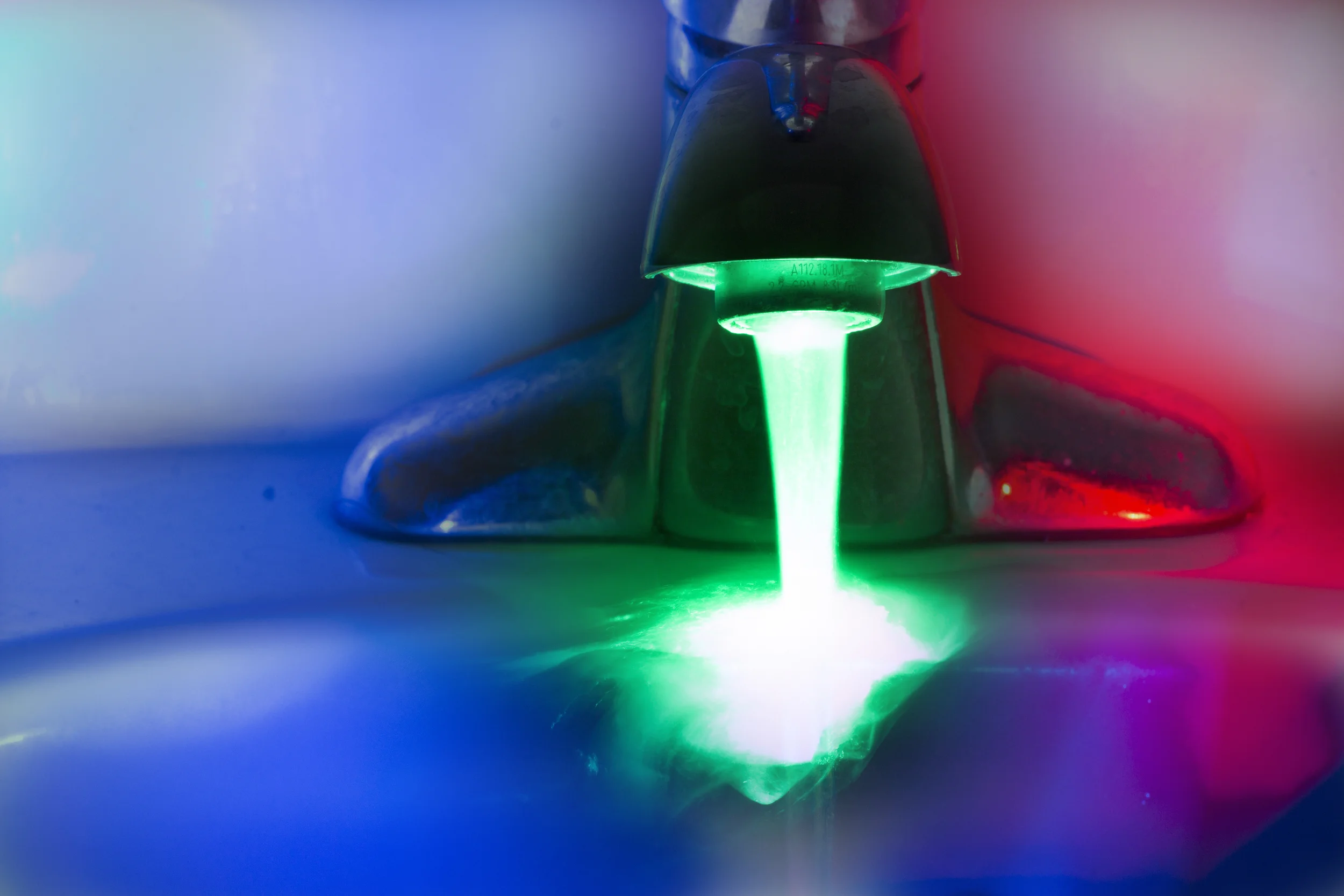  Camera Setup:&nbsp; I turned off my room's lights and start light painting with my flashlight's four different colors: red, green, white, and blue.&nbsp; I flash the white light in the front.&nbsp; In another shot, I light painted blue on the left a