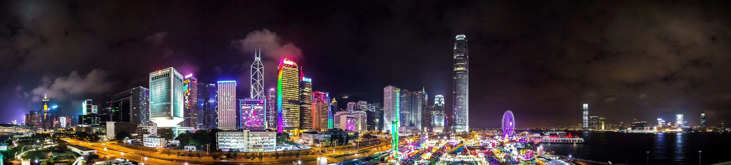 HongKongatNightPano.jpg