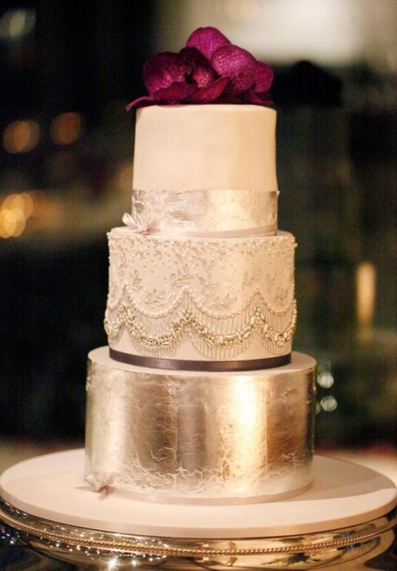 luxury-glamorous-metalic-gold-wedding-cake-.jpg