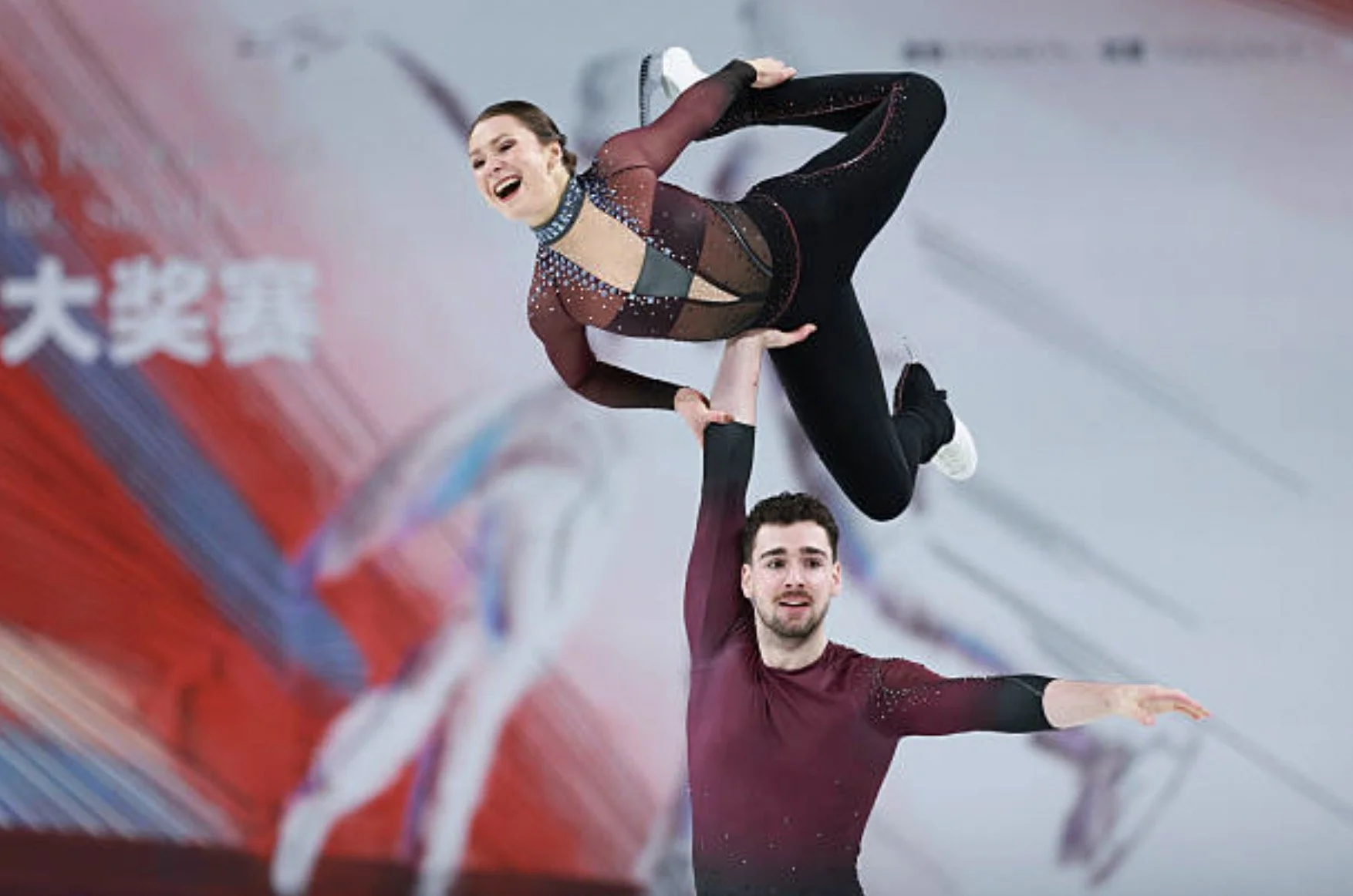 2025 Skate America play-by-play/results: Pairs short program