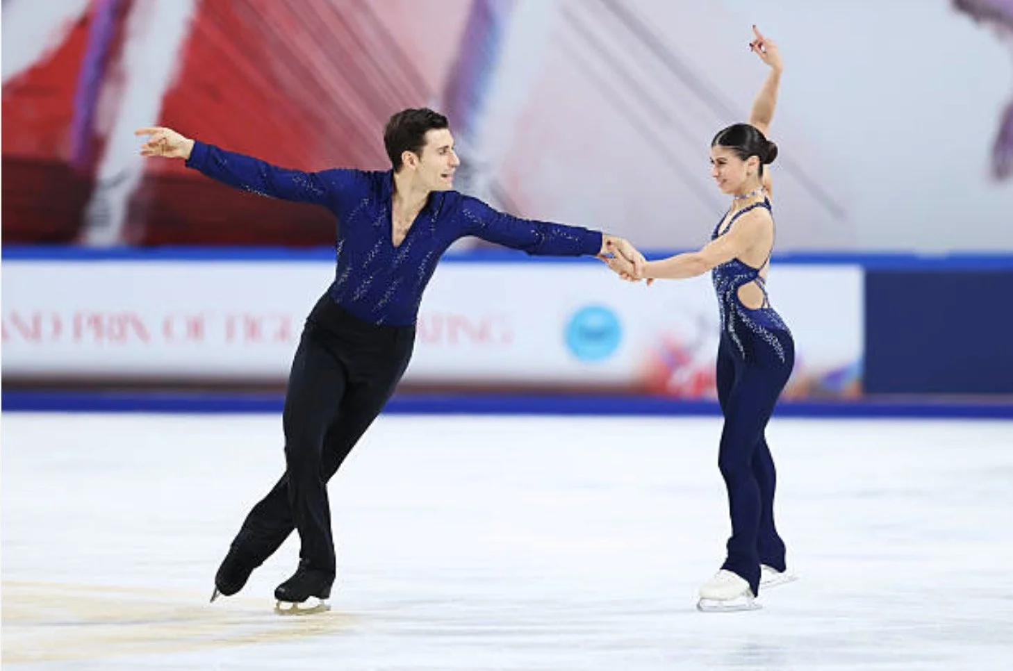 2025 Finlandia Trophy play-by-play/results: Pairs short program