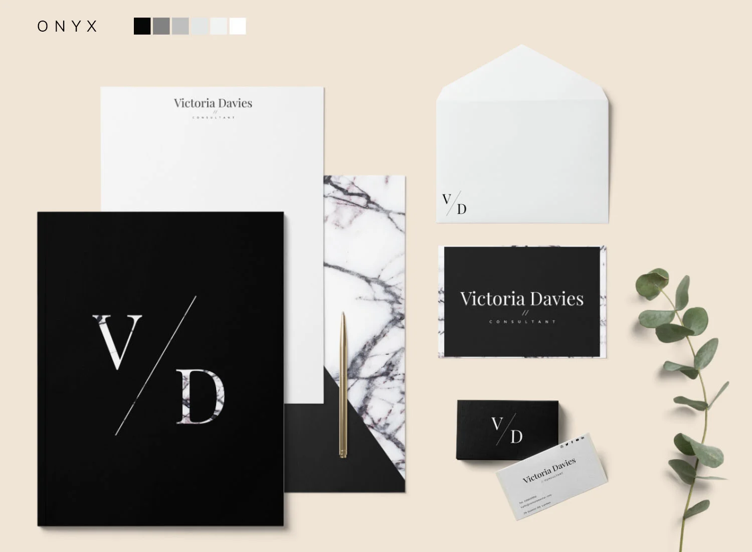 victoria-davies-style-onyx.jpg