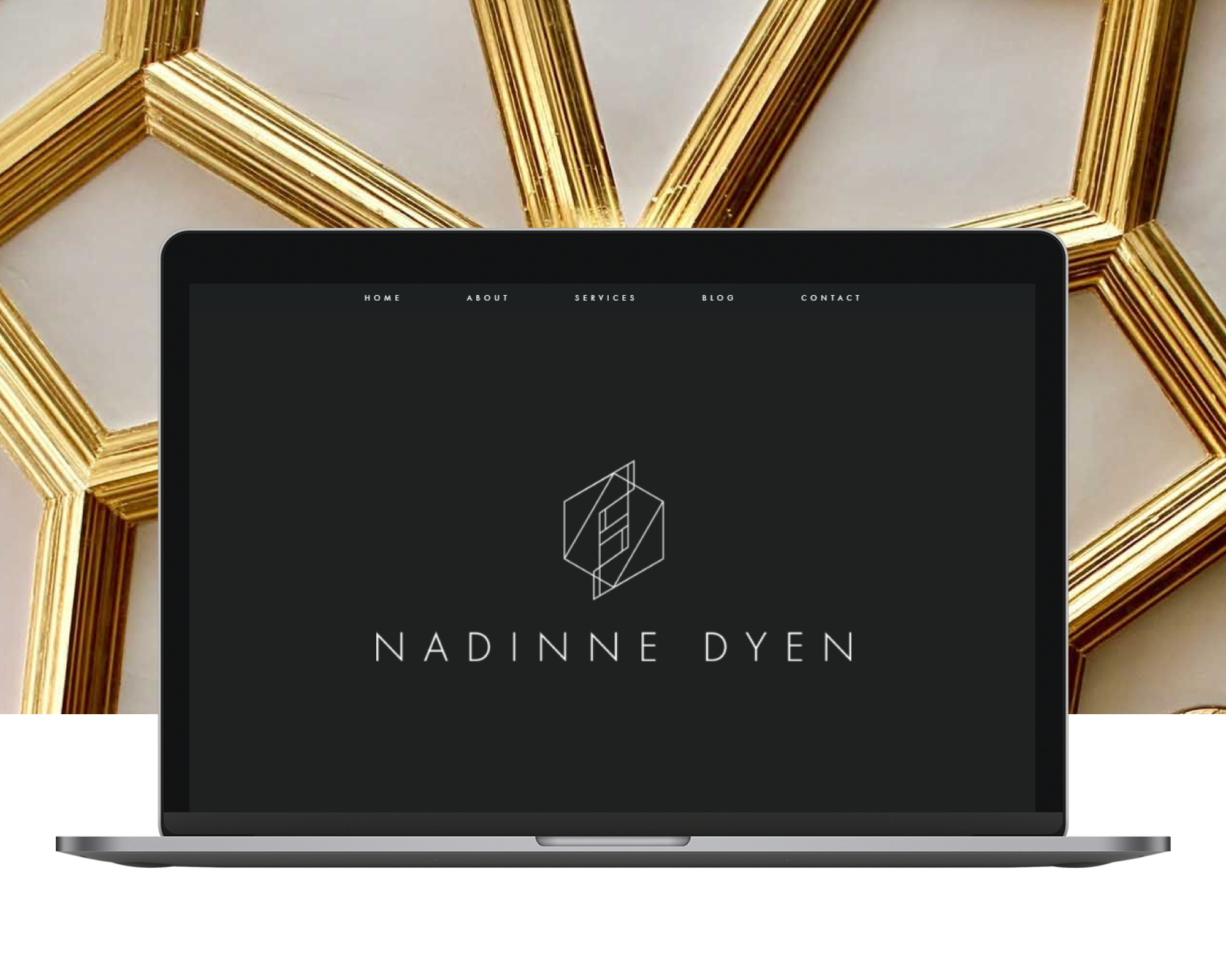 Nadinne Dyen.png
