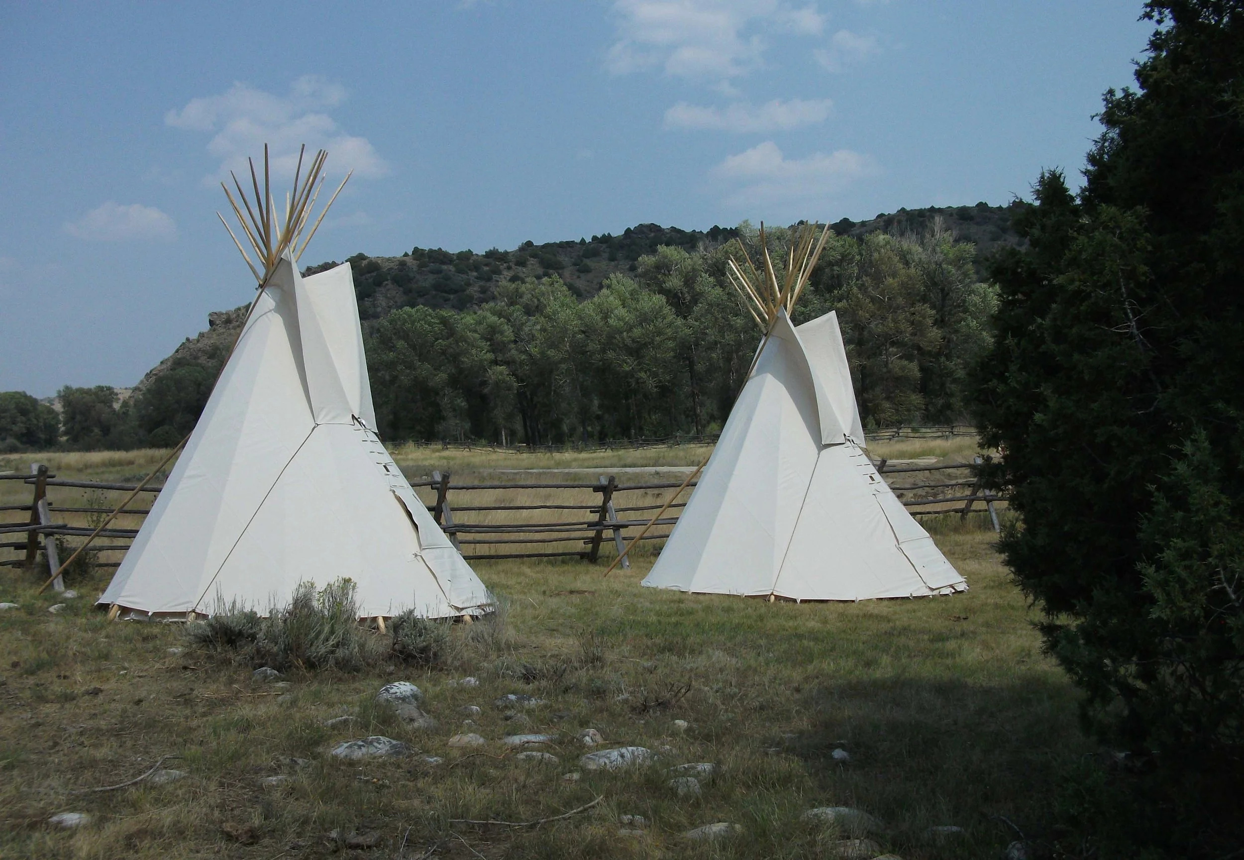 brushcreektipis2.jpg