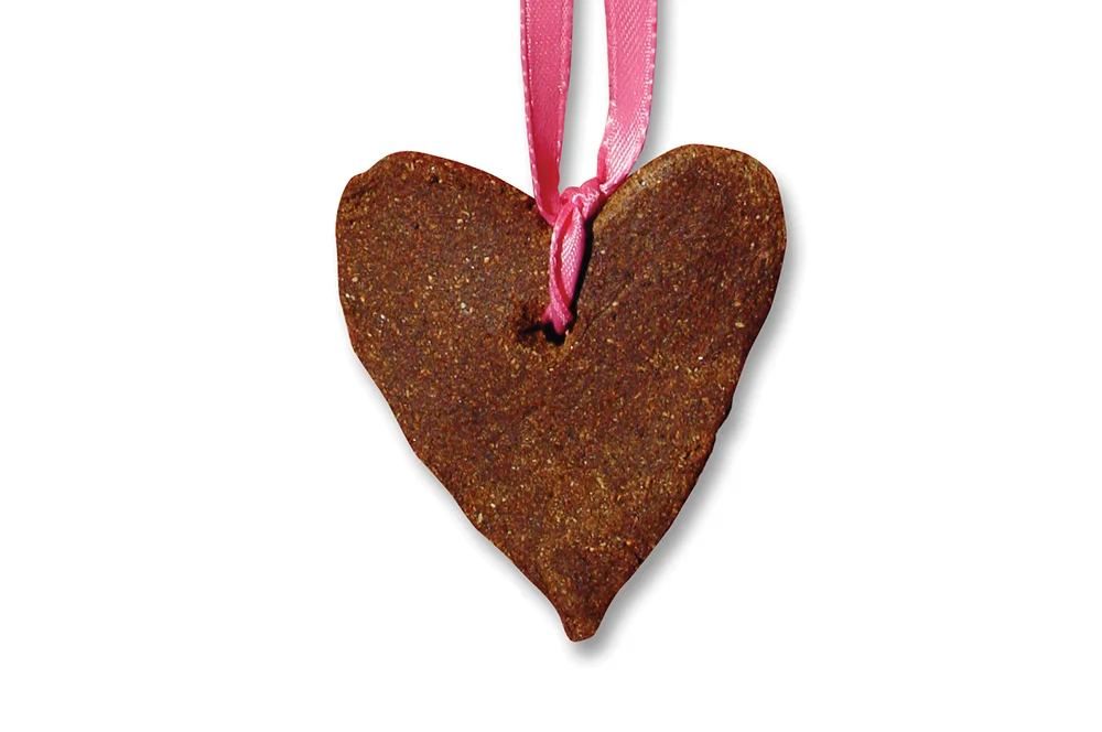 CB0306_Clark_Crafts_AirFreshener.jpg