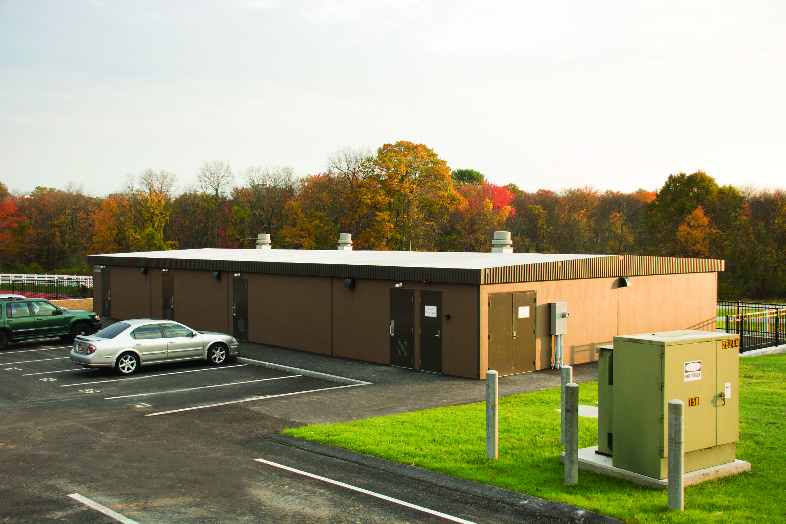 Easi-Set Field House.jpg