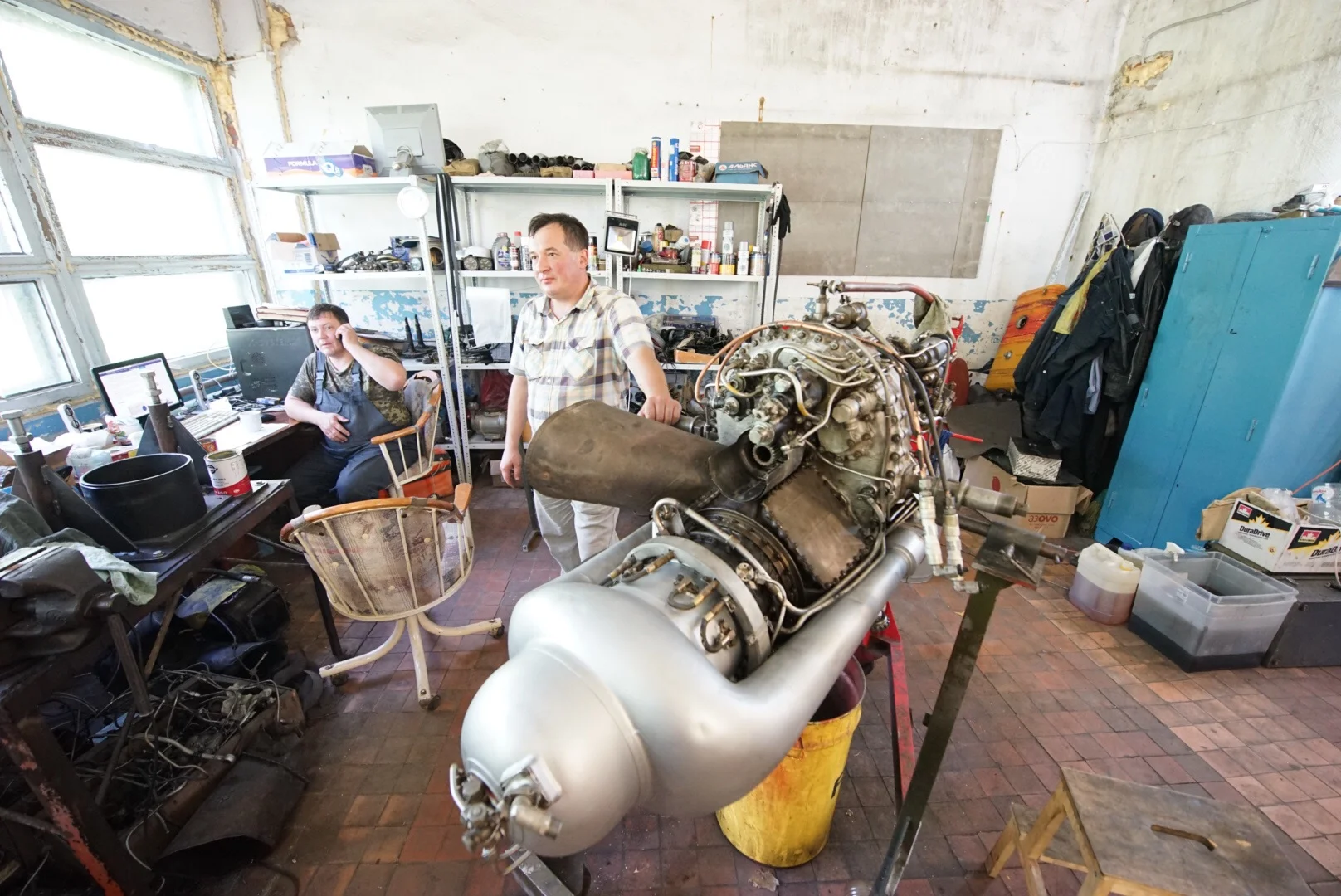 "Turbine engineers" 