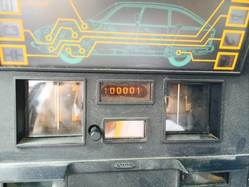 Ok, 100 mil e um km!