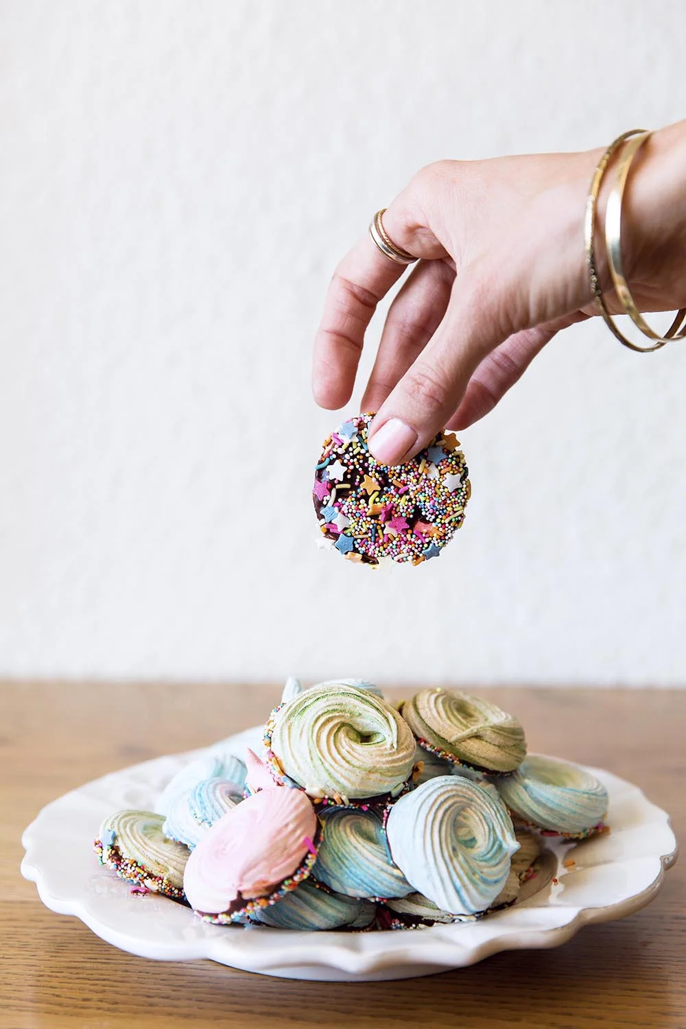 rainbow meringues