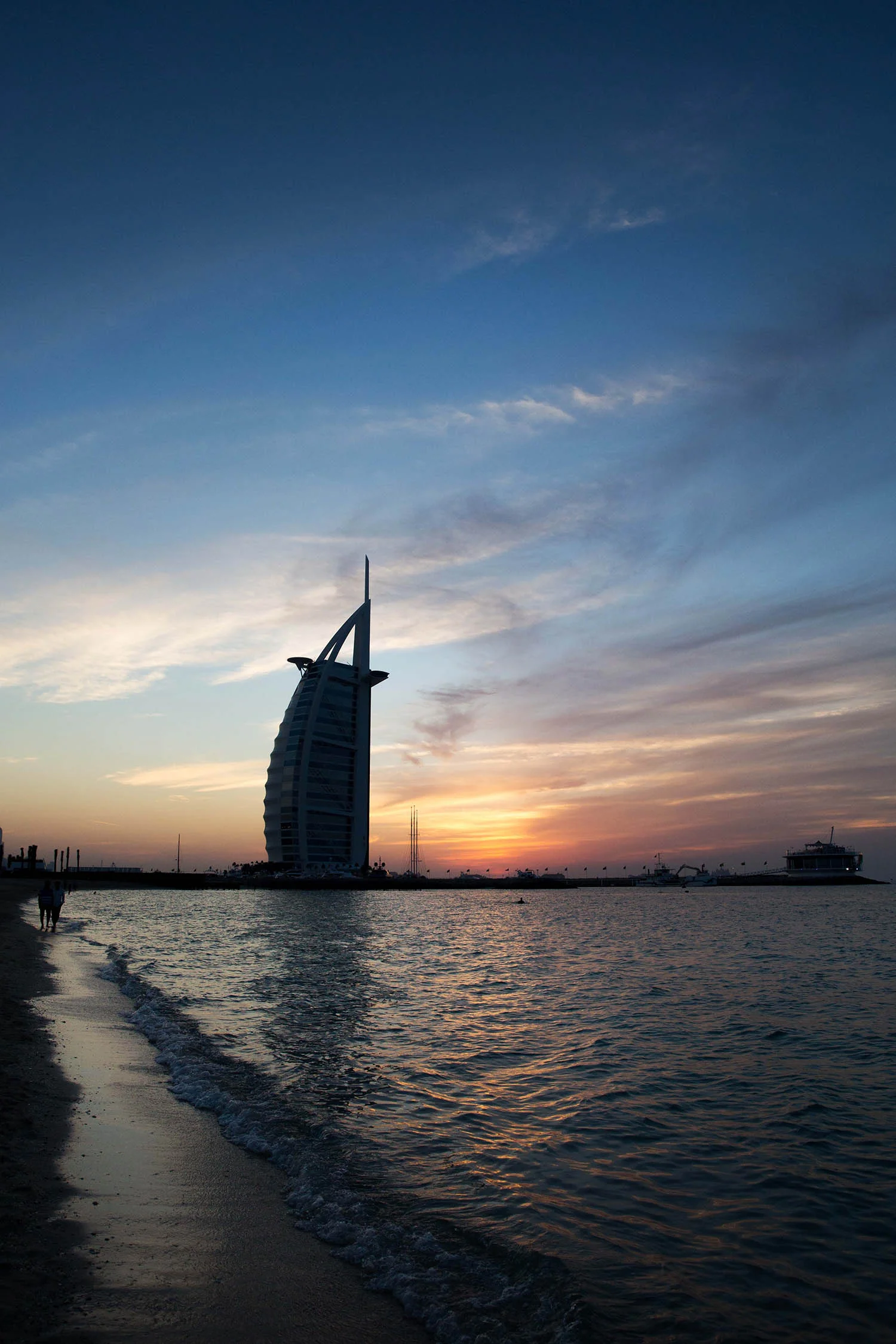 back to the future, dubai