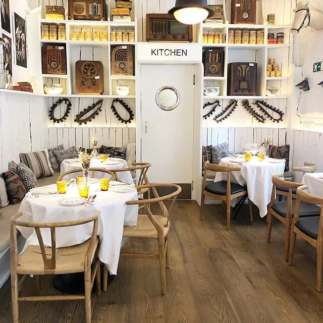 &iquest;Comes con nosotros? @elperroylagalletachamberi