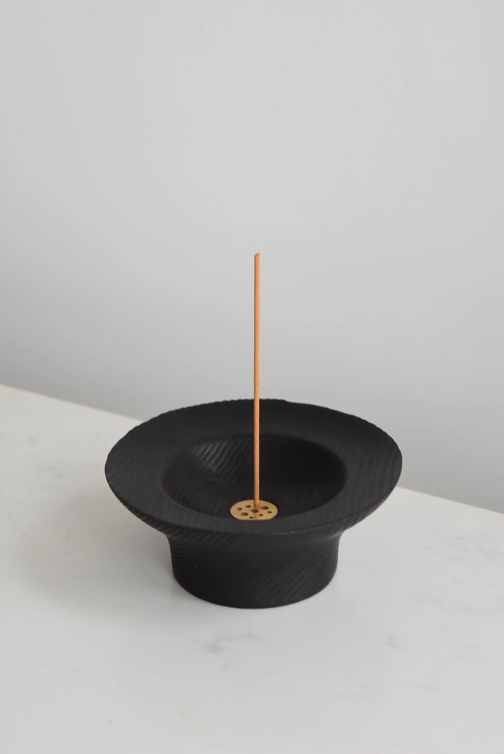 Sensai Incense Holder in Ash with Yakisugi Finish