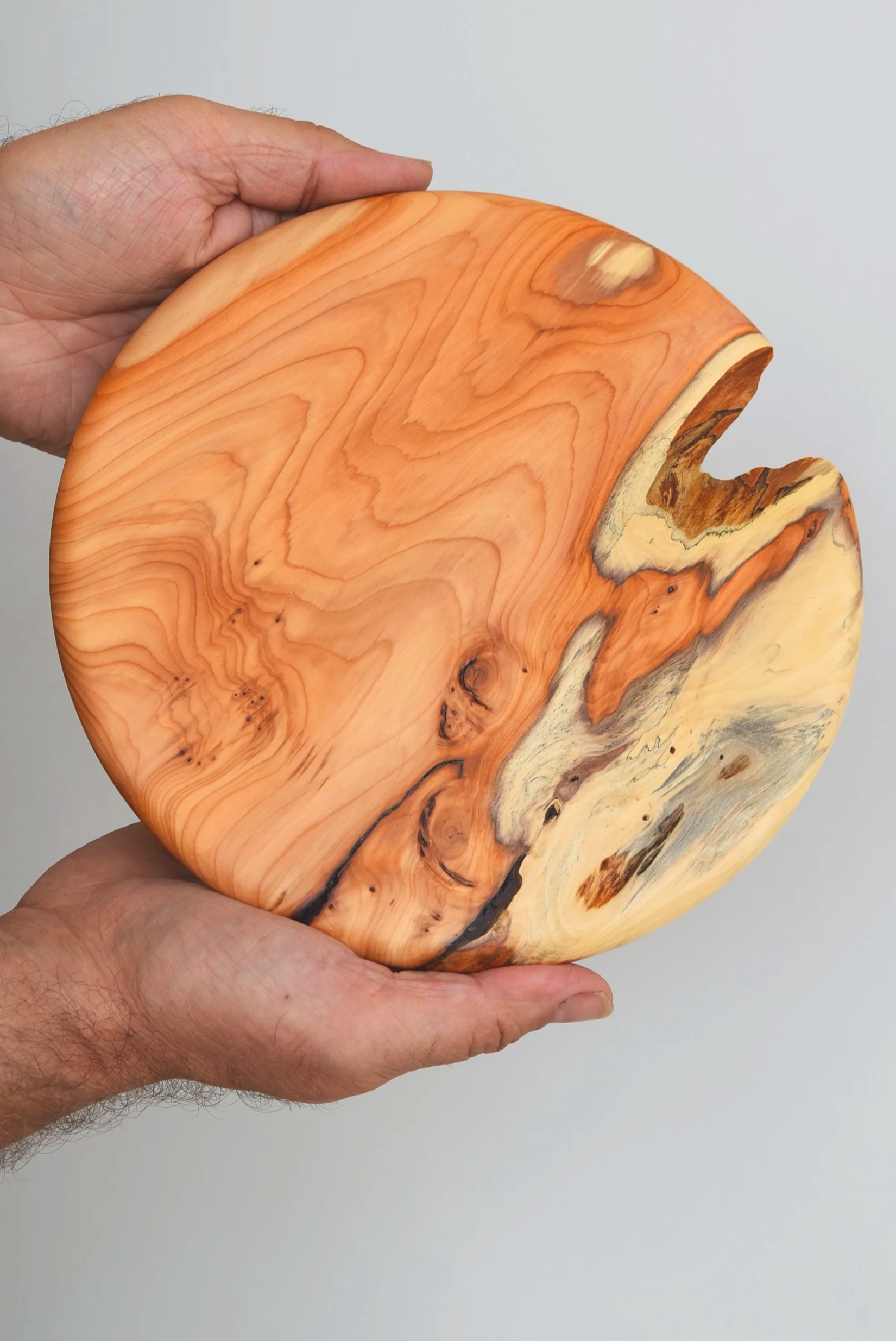 Trivet in Yew