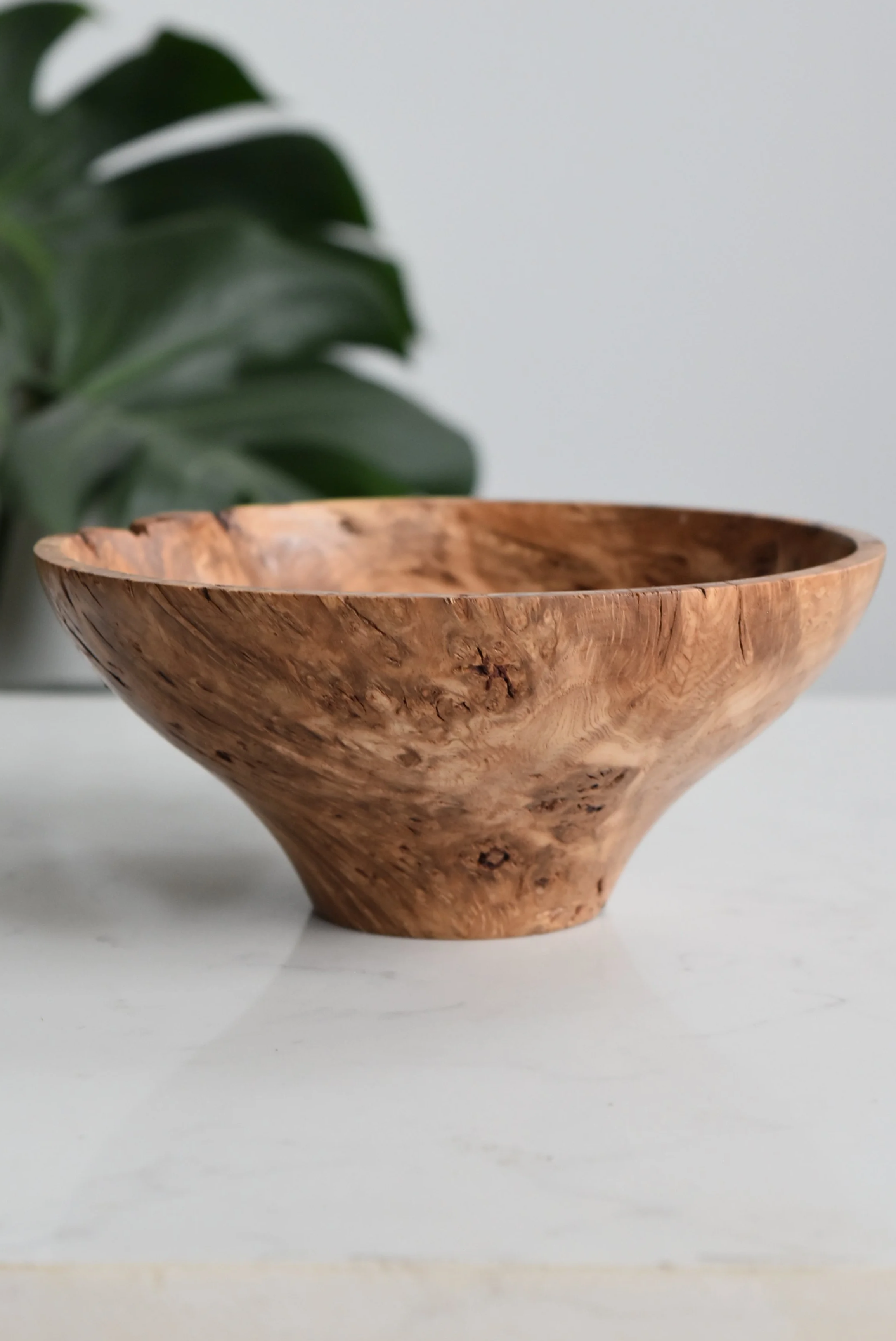 Raised Sensai Bowl in English Burr Oak