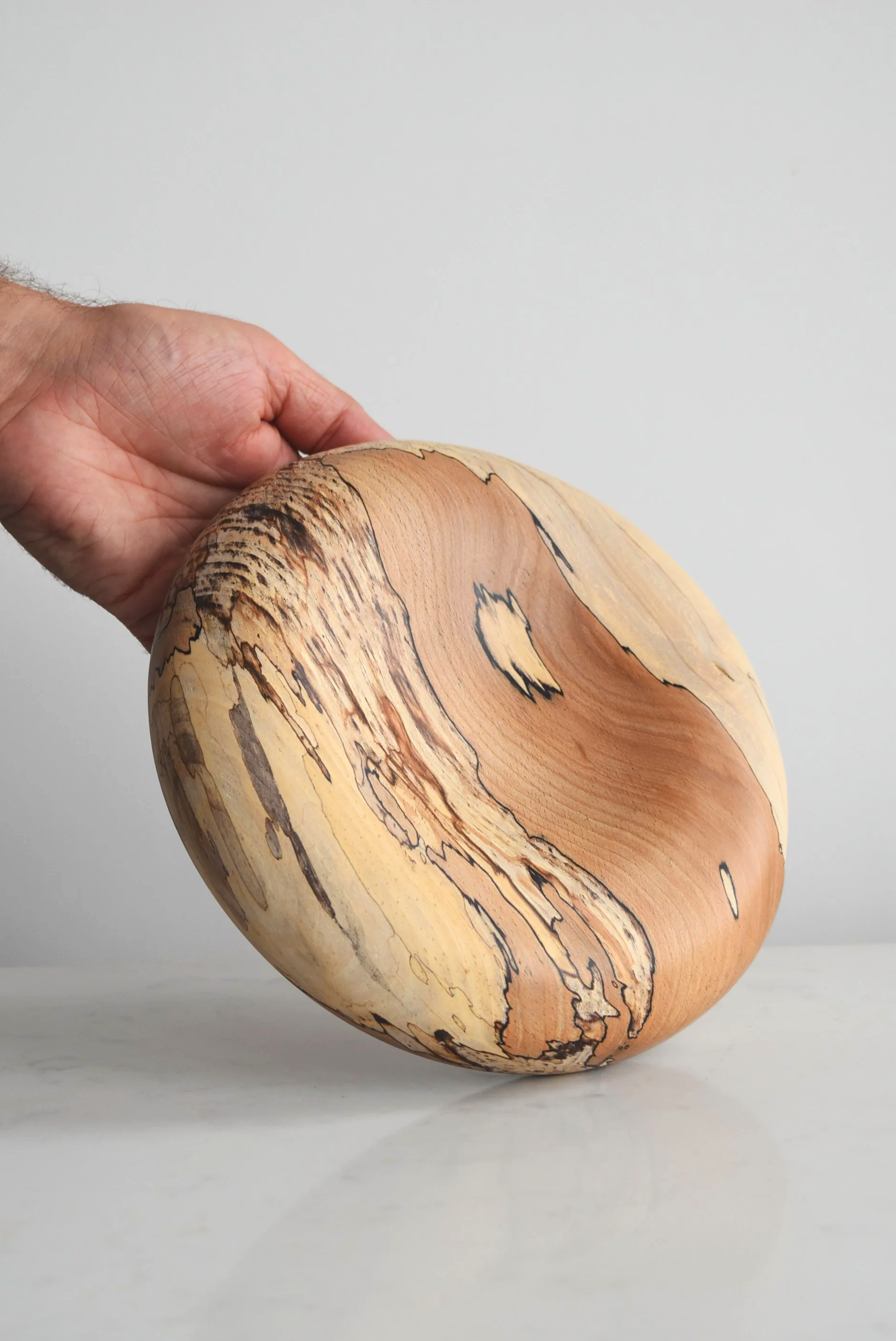 Large Deep Pillow Plate in Patterned Beech